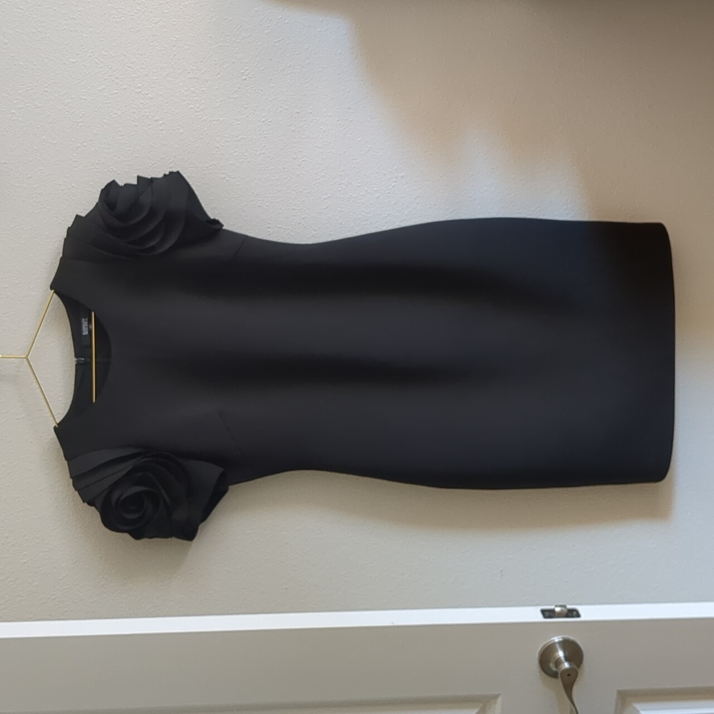 Badgley Mischka Rosette Cocktail dress